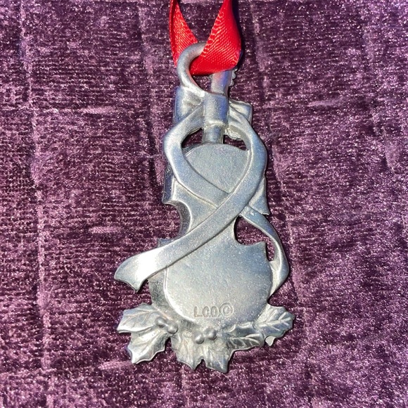 Vintage Christmas Xmas violin 🎻 fiddle hanging ornaments for tree putter tone - Picture 4 of 6